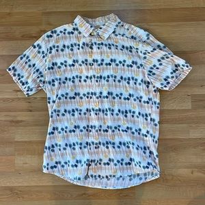 Lightweight button down, great for beach or summer, size M